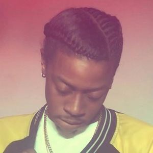 C2Saucy, 30 (說唱歌手)