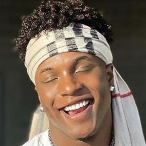 Caardo, 24 (TikTok明星)