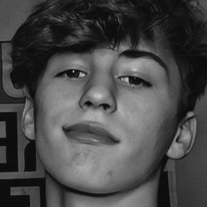 Caden Outlaw, 20 (TikTok明星)