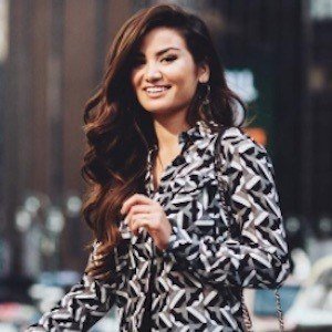 Caila Quinn image 8