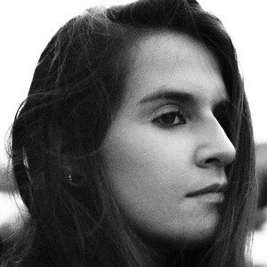 Caitlin Powell, 27 (Folk Singer)