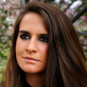 Caitlin Powell, 27 (Folk Singer)