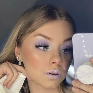 Caitlin Small, 21 (TikTok Star)