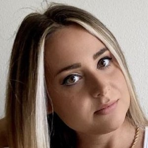 Caitlyn Sue, 28 (TikTok明星)