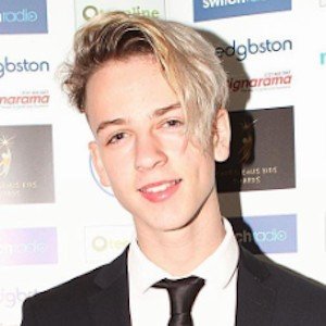 Cal Turner, 26 (流行歌手)