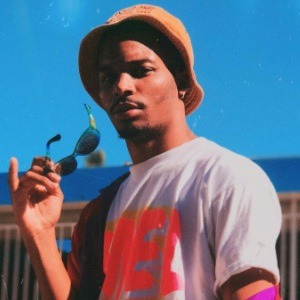 Caleon Fox, 33 (Звезда Youtube)