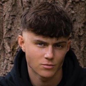 Callum Martin, 24 (TikTok明星)