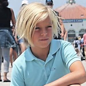 Calum Dench image 6