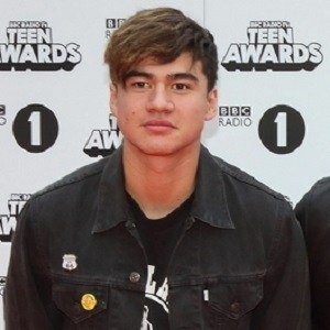 Calum Hood, 29 (Bassist)