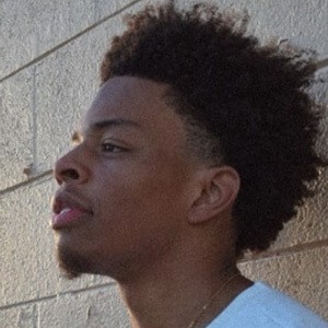 Cam Jackson, 25 (Ca sĩ nhạc Pop)