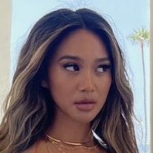 Camella La Compte, 26 (Instagram Star)