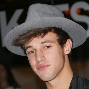Cameron Dallas, 29 (Instagram Star)