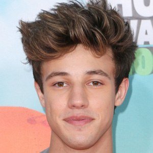 Cameron Dallas, 29 (Instagram Star)