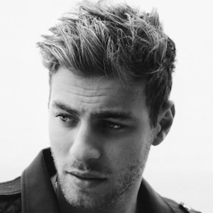 Cameron Fuller image 6