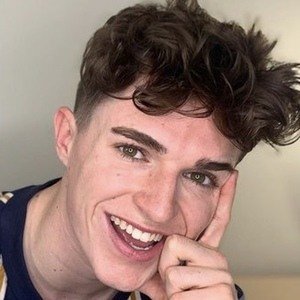 Cameron Kirk, 25 (TikTok明星)