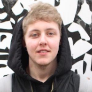 Cameron Russo, 31 (YouTube明星)