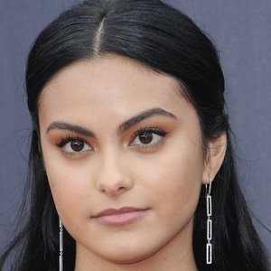 Camila Mendes, 31 (Actrice de télévision)