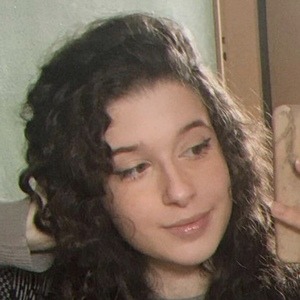 Camilla Seda, 24 (TikTok Star)