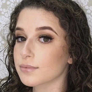 Camilla Seda, 24 (TikTok Star)