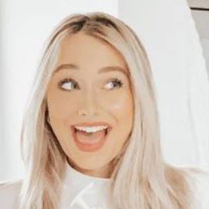 Cammie Carter, 26 (Makeup Artist)