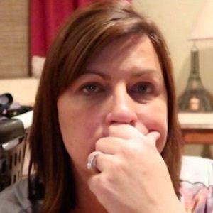 Candi Grzegorczyk, 51 (Estrelas do YouTube)