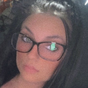 Candice Farrar, 21 (TikTok Star)