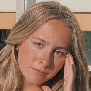 Capri Everitt, 21 (Pop Singer)