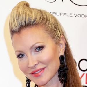 Caprice Bourret, 54 (模特)