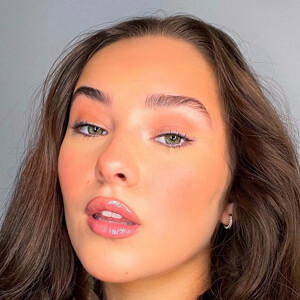 caradowntonn image 13