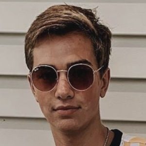 Carew Ellington, 23 (TikTok明星)