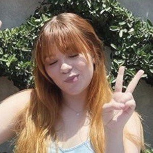 Cari Leigh, 26 (YouTube Star)