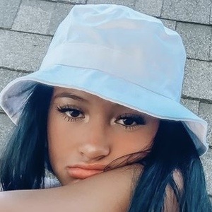 Carissa Calip, 21 (TikTok Star)