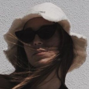 Carla Estevez image 3