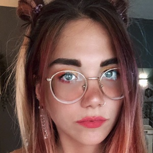 Carla Laubalo, 32 (YouTube明星)