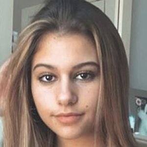 Carlie Sanborn, 22 (TikTok Star)