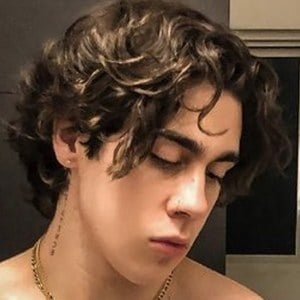 Carlos Belcast, 27 (Star di YouTube)