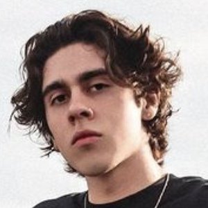 Carlos Belcast, 27 (Звезда Youtube)