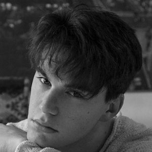 Carlos Esparza image 1