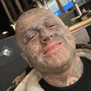 Carlos Orellana image 3