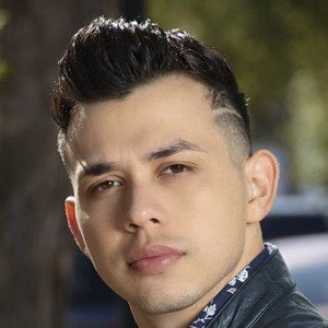 Carlos Parra image 7