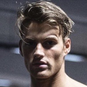 Carlton Loth image 3