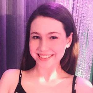 Carly Gendell, 21 (舞台女演员)