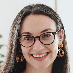 Carly Heitlinger image 9