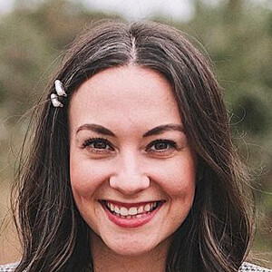 Carly Heitlinger image 12
