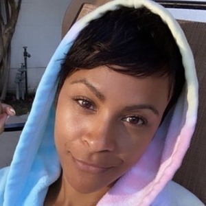 Carly Hughes, ? (Телеактриса)