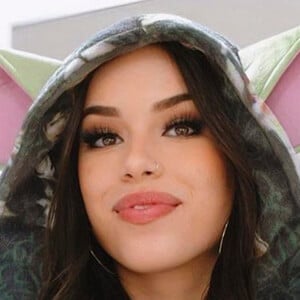 Carly King image 4