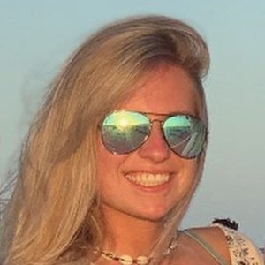 Carly Loggins, 24 (TikTok Star)