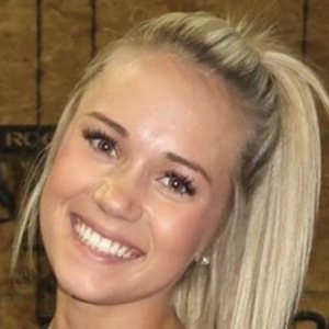 Carly Manning, 27 (Cheerleader)