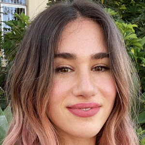 Carly Rivlin, 29 (TikTok Star)