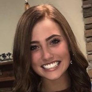 Carly Robinette, 20 (TikToker)